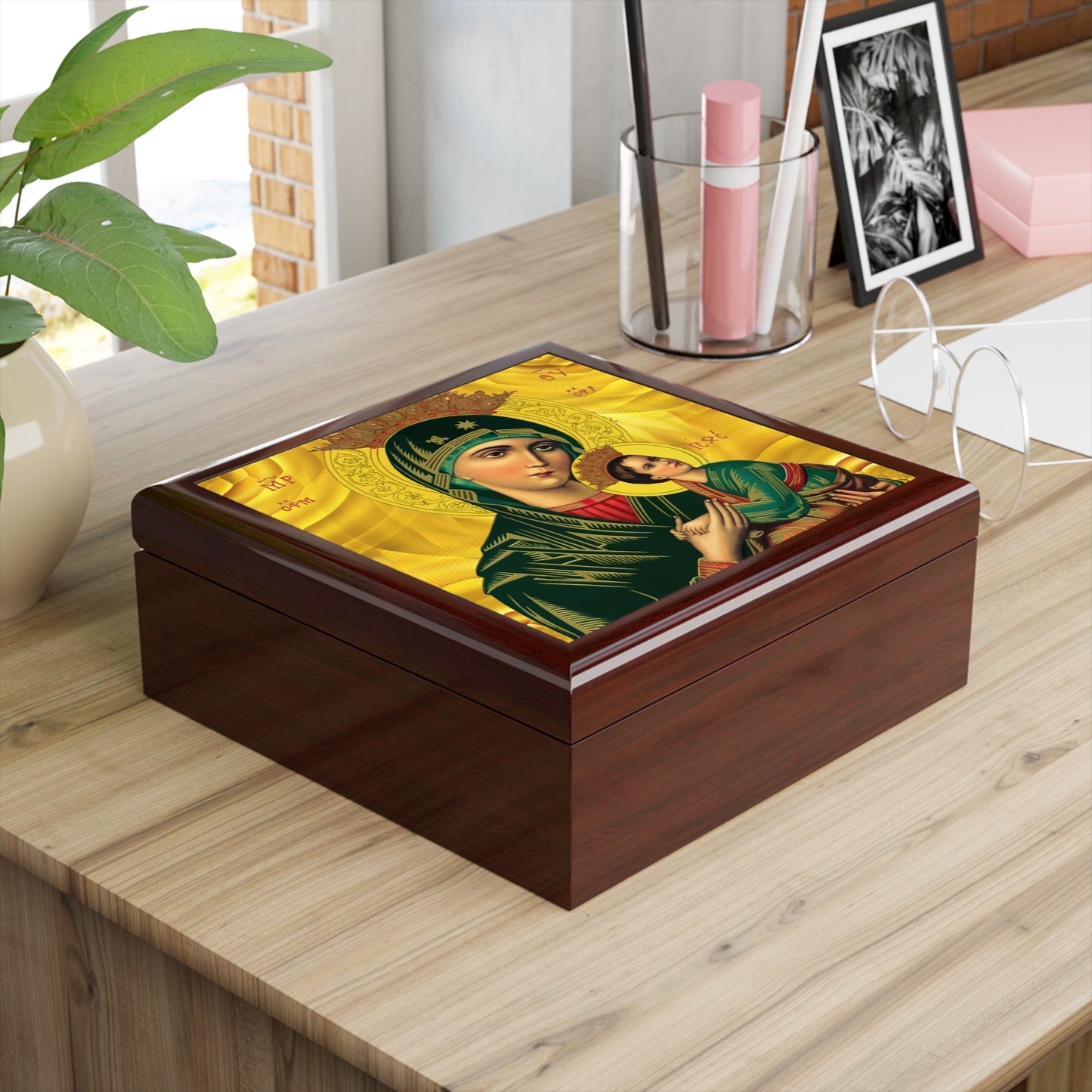 Our Lady of Perpetual Help #ReliquaryBox #JewelryBox