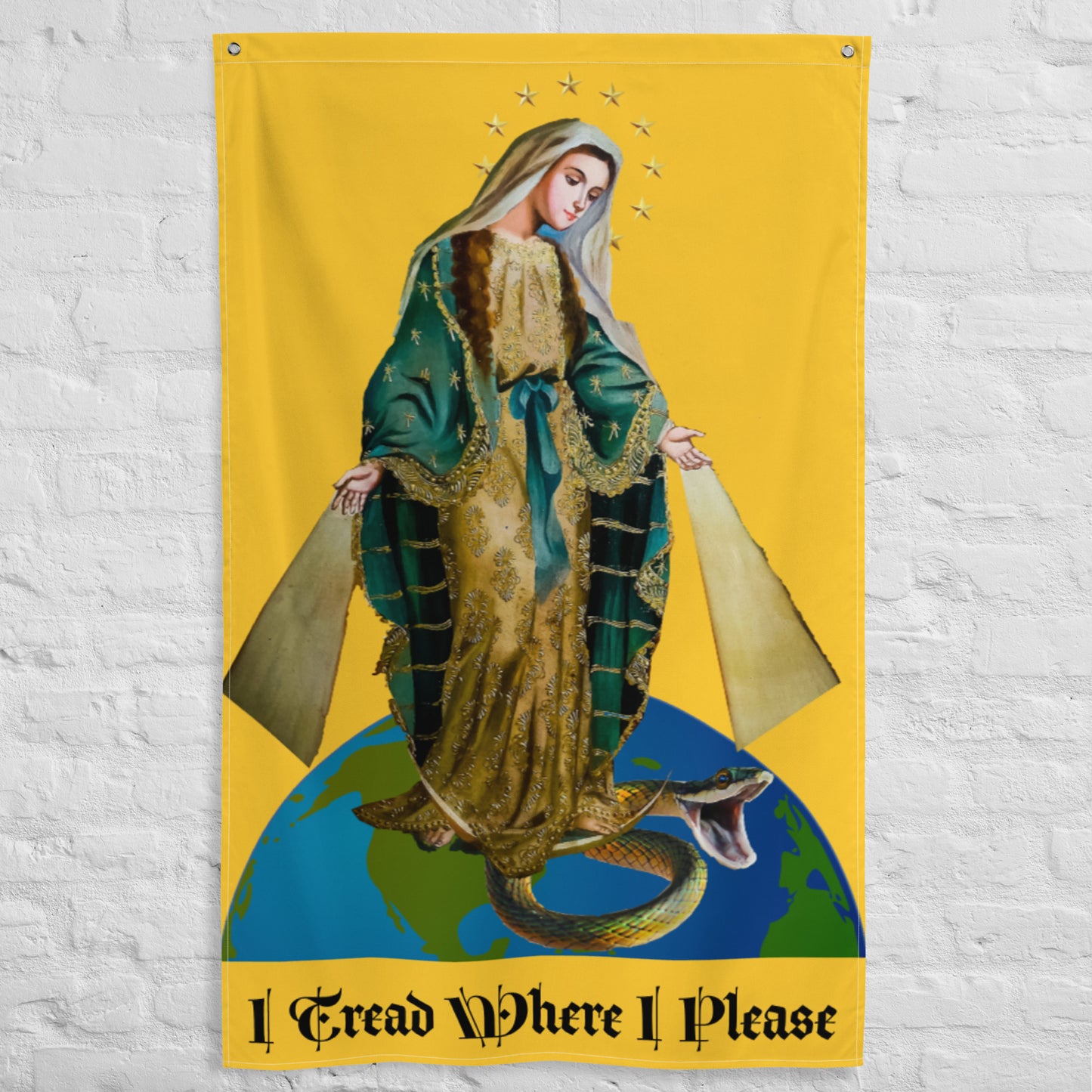 I Tread Where I Please – Vertical Flag  - 34½ x 56 inches (87.6x142.2 cm)